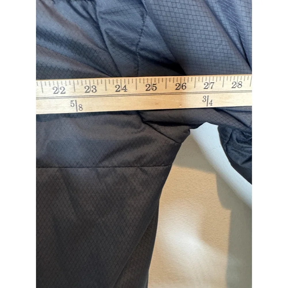 The North Face Jacket Mens 2XL Gray Insulated Full Zip Puffer Outdoor Winter‎